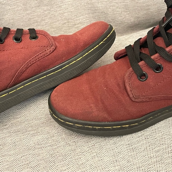 Dr. Martens Ladies Shoreditch Red Canvas Boots Sz 7 - Picture 9 of 9